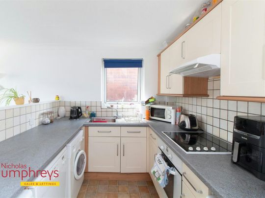 Marlborough Court, Allenview Road, Wimborne, BH21 - Photo 1