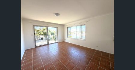 2 Bedroom Waterfront Unit - Photo 4