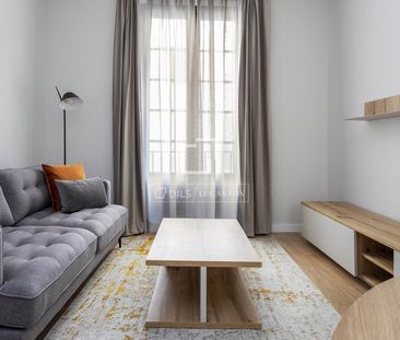 2 bedroom apartment, furnished, for rent in the Gothic Quarter, Bar... - Photo 1