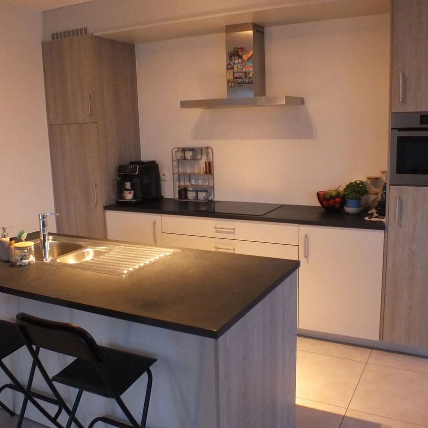 Appartement te huur - Photo 1