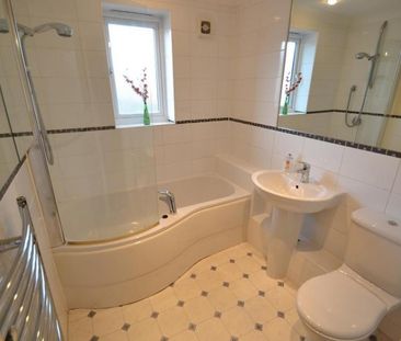 2 Bedroom Apartment To Let - Photo 4