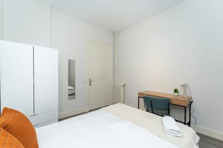 Calle de Blasco de Garay, Madrid, Community of Madrid 28015 - Photo 3