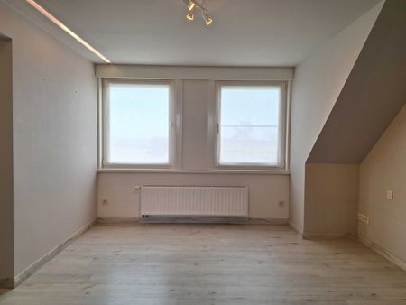 Vrijstaande woning met tuin, garage en 2 slpk - Photo 4