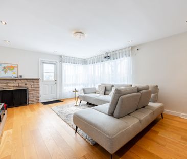 Maison à paliers multiples - 2260 Ch. Pitt - Photo 6