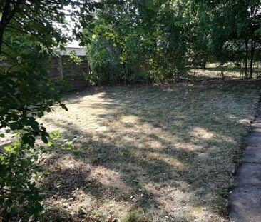 For Lease - 79 Osborne Crescent, Oakville, Ontario - Photo 1