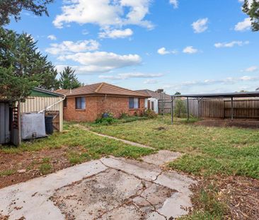 18 Smoult Drive, Kurunjang, VIC 3337 - Photo 6