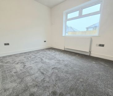 Broadwood Avenue, Halifax - Photo 1