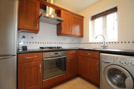 2 bedroom terraced house to rent - Photo 5