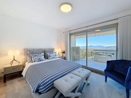 Superbe appartement de 4 pièces rénové avec vue mer - Photo 4