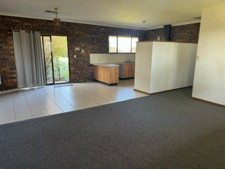 Views all around! - Photo 2