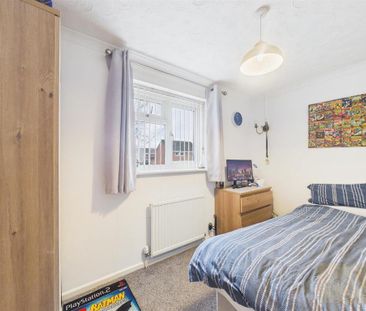 4 bedroom detached house to rent - Photo 6