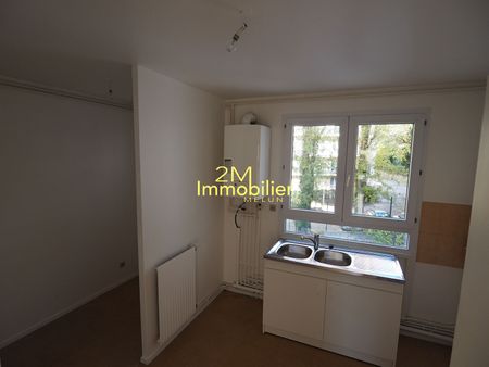 Location Appartement 3 pièces 70m² - Photo 5