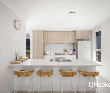 32 Northview Street, Riverstone NSW 2765 - House For Rent | Domain - Photo 1