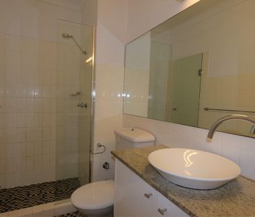 Modern one bedroom studio apartment - Photo 6