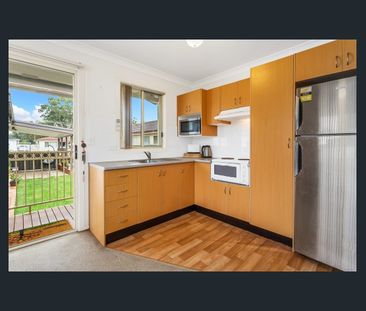 Comfortable One-Bedroom Granny Flat in a Quiet Location - Photo 3