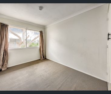 Two Units Available - Low-Maintenance Living in a Small, Quiet Complex - Photo 1