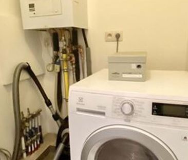 Appartement te huur in Etterbeek voor € 1.200 met 1 slaapkamer - Photo 1