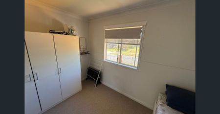 Conveniently Located 2-Bedroom Unit with Garage - Photo 3