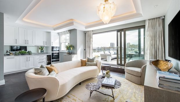 Third Floor Two Bedroom Apartment To Let, Kensington, W8 - Photo 1