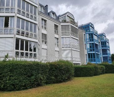 Heimelige Dachwohnung mit Wintergarten - Foto 4