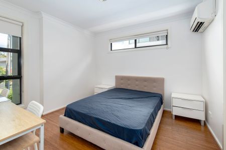 Modern Three-Level Townhouse in Prime Box Hill High Zone - Photo 3