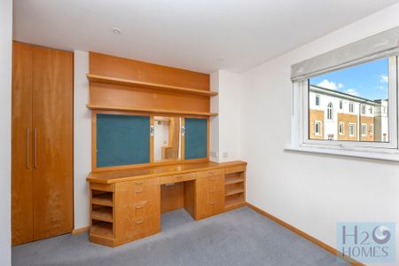 Britannia Court, Brighton Marina Village - Photo 3