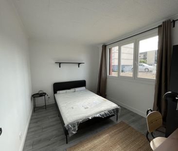 Chambre meublée en colocation - Photo 2