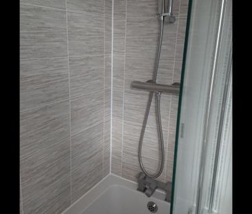 4 Bed Semi-Detached House, Fieldfare Way, CV4 - Photo 2