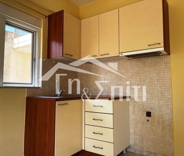 Γκαρσονιέρα προς ενοικίαση 300 € - Photo 2