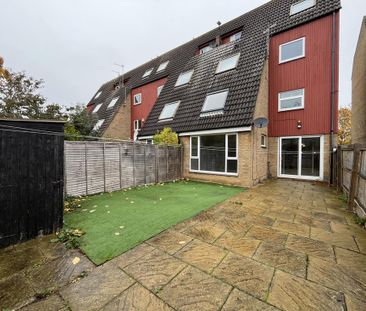 3 bedroom end of terrace house to rent - Photo 5