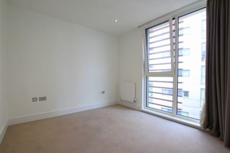 2 Bedroom Apartment, Stamford Square, Putney - Photo 3
