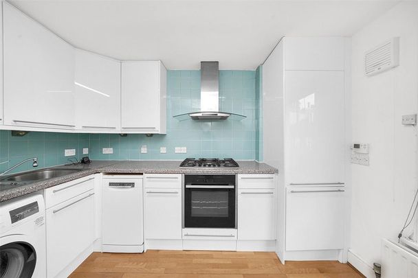 2 bedroom terraced house to rent - Photo 1