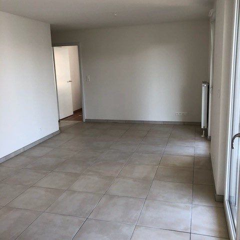 APPT 3P AVEC GARAGE - Photo 1