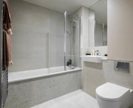 3 bedroom apartment to rent - Photo 4