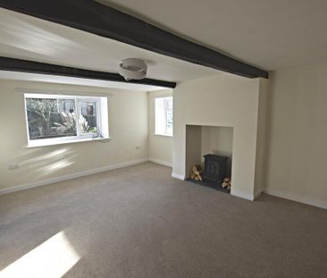 2 bedroom house to rent - Photo 1