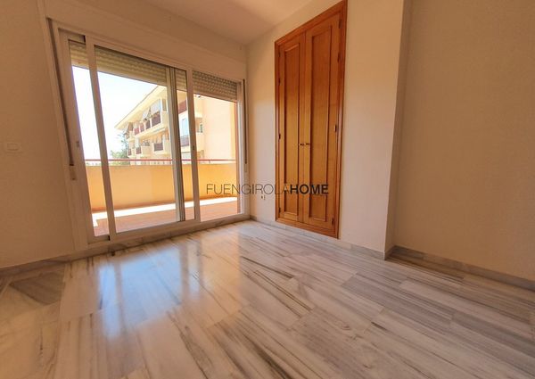 Ref 17465 – **LONG TERM RENTAL** UNFURNISHED ** Spectacular 130m2 apartment in Fuengirola