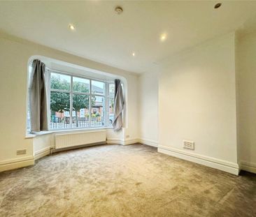 4 bedroom semi-detached house to rent - Photo 1