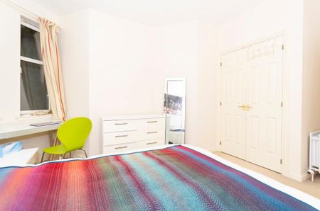 2 bedroom flat to rent - Photo 5