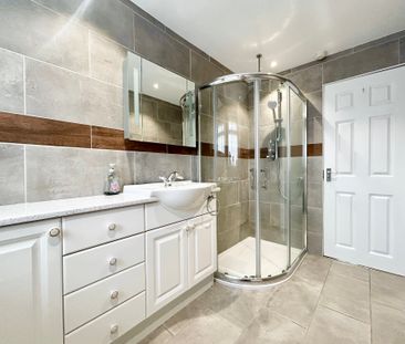 Watchgate, Dartford, DA2 - Photo 1