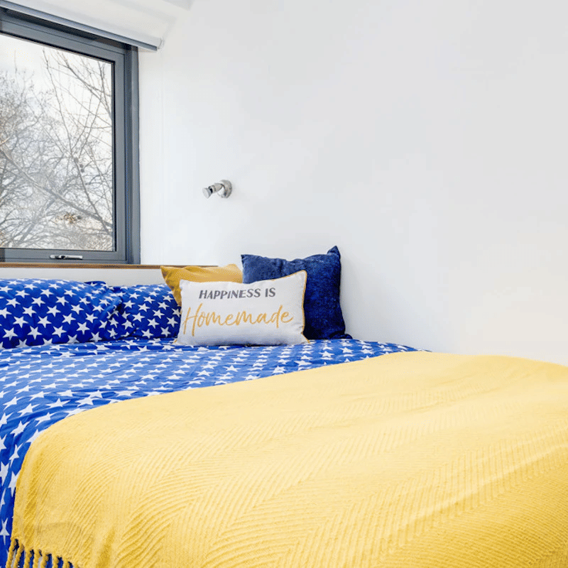 Silver Studio - Photo 1