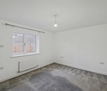 2 bedroom semi-detached house to rent - Photo 2