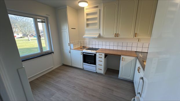 Lustigkullevägen 30 B - Foto 1