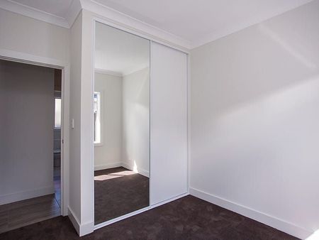 12A Greenasche Grove, Seacombe Gardens - Photo 4