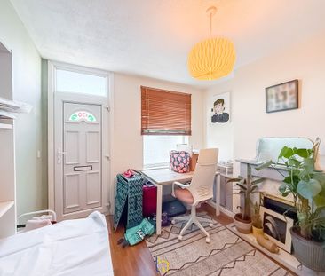 2 bed terraced house to rent in Queens Road, Hinckley, LE10 - Photo 5