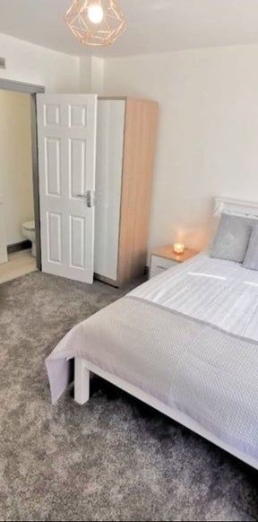 Room in a Shared House, Seaforth Place, LS9 - Photo 1