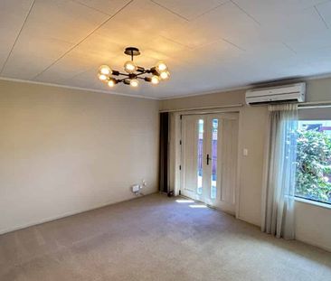 Modern and Spacious Two Bedroom Home - Photo 1