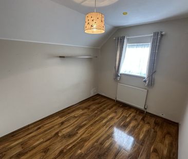 Dickens Avenue, GREAT YARMOUTH - Photo 2