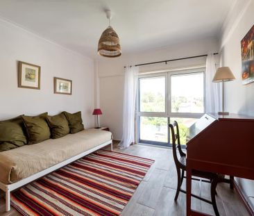 2 Bedroom Apartment with balcony, Alto dos Gaios, Cascais - Photo 4