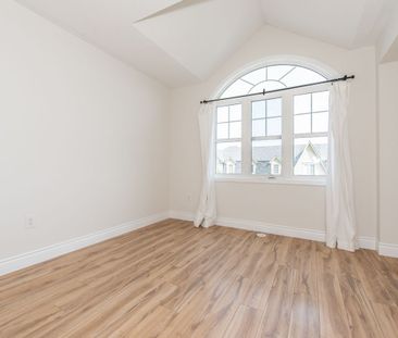 For Lease - 920 Brassard Circle, Milton, Ontario - Photo 6