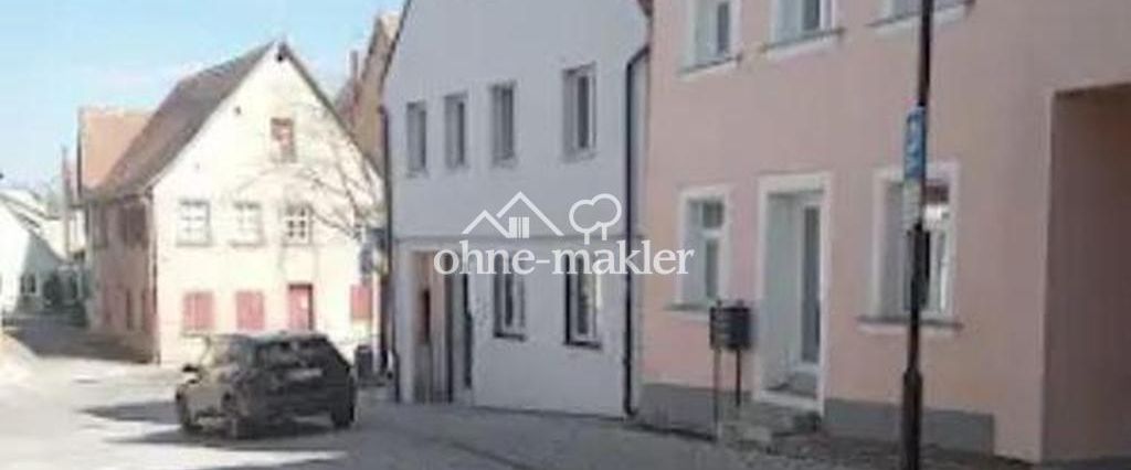 Helle EG-Wohnung in Roth mit Top-Lage - Foto 1